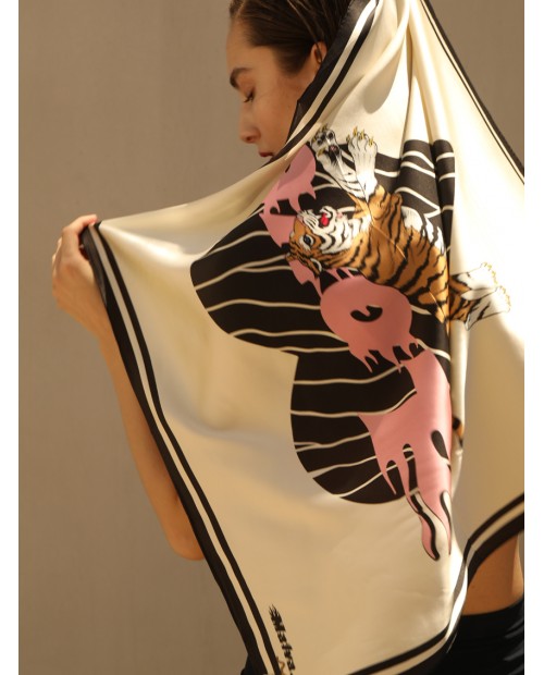 PAÑUELO LOVE TIGER
